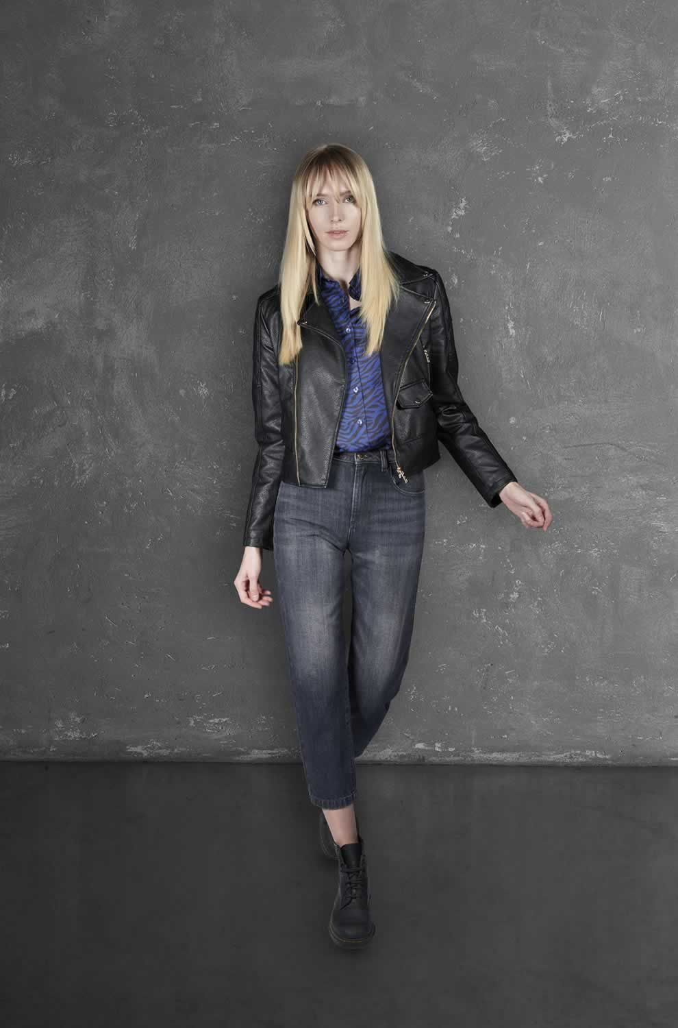 Black Cotton Women High-Waisted Jean Yes Zee