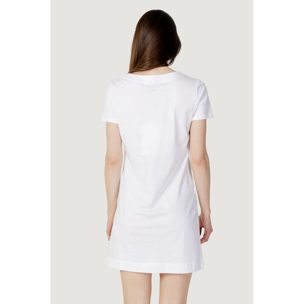 White Cotton Short Love Moschino