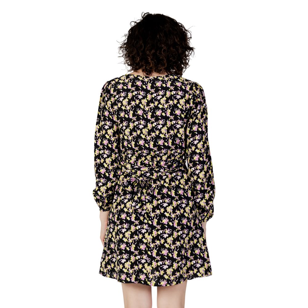 Black Viscose Short Jacqueline De Yong