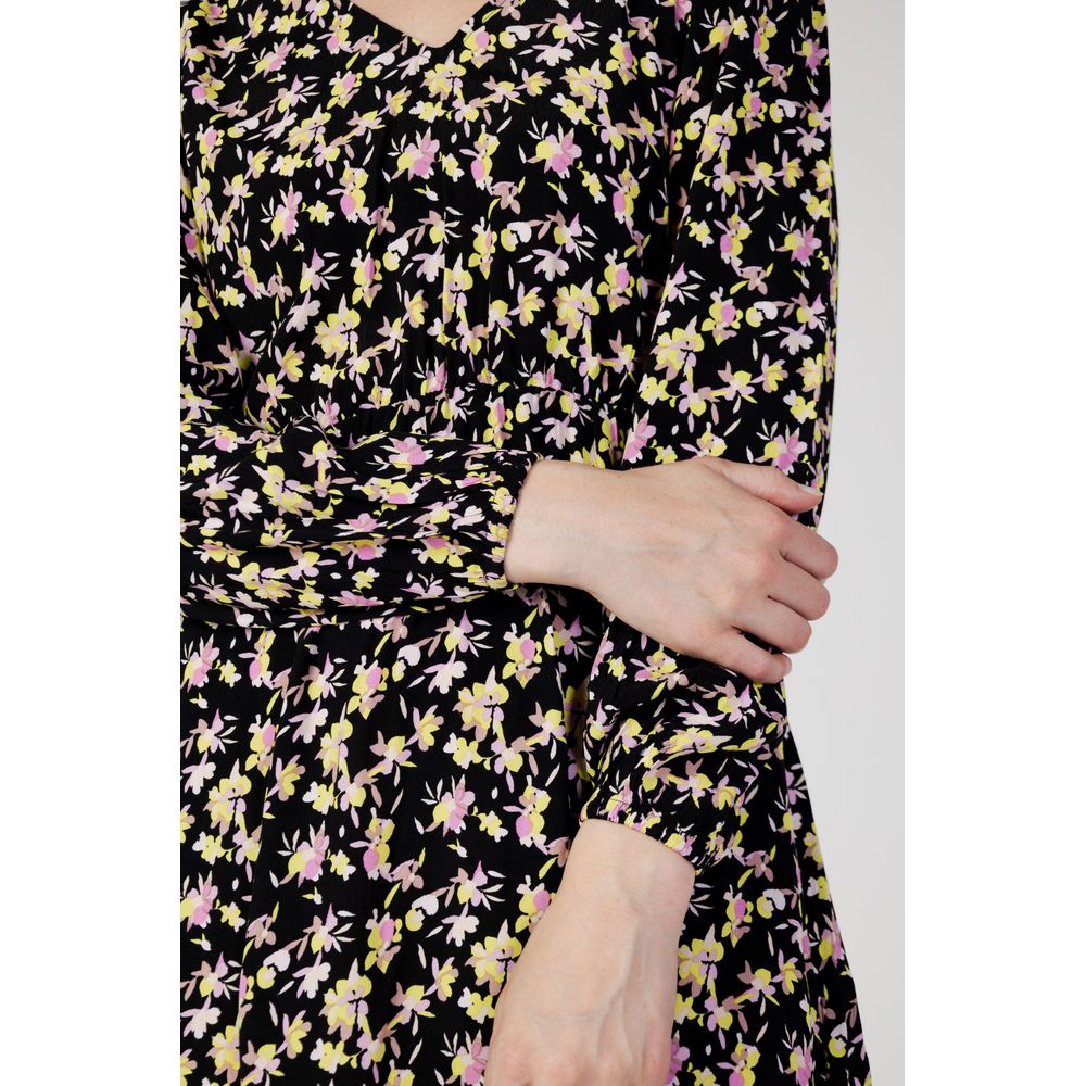 Black Viscose Short Jacqueline De Yong