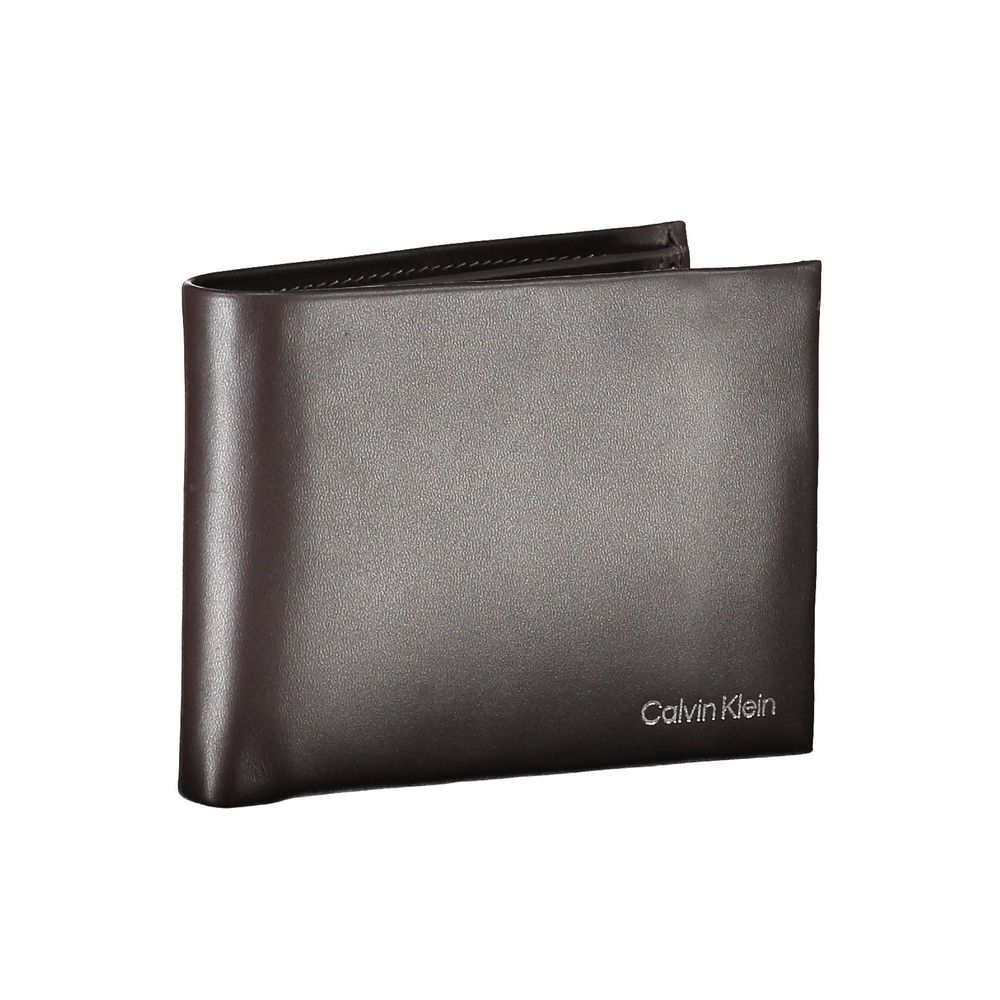 Elegant Leather Dual-Compartment Wallet Calvin Klein
