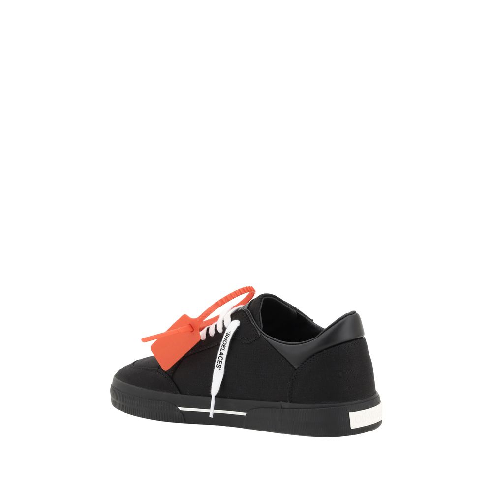 New Low Vulcanized Sneakers Off-White