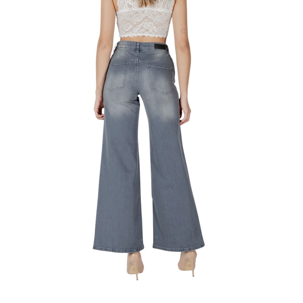 Gray Cotton Bootcut Jean ICHI