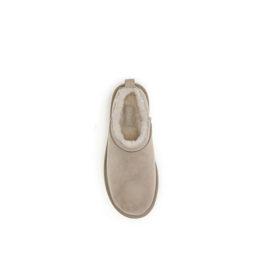 Classic micro Ankle Boots UGG