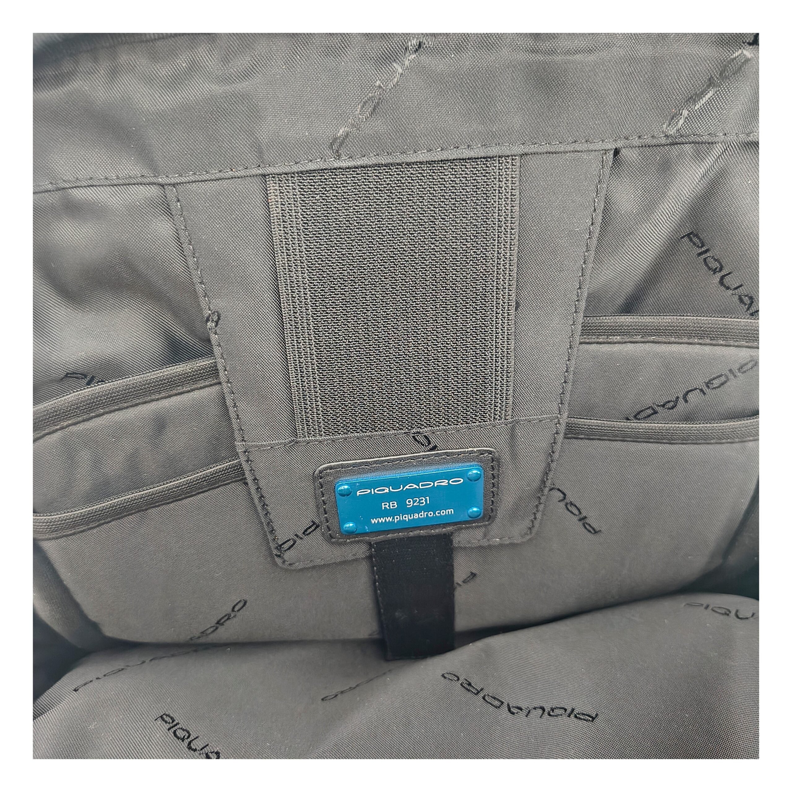 Black Leather Backpacks Piquadro