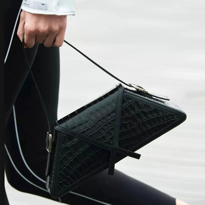 The Tozzie Satch Bag bags Dropshipman black